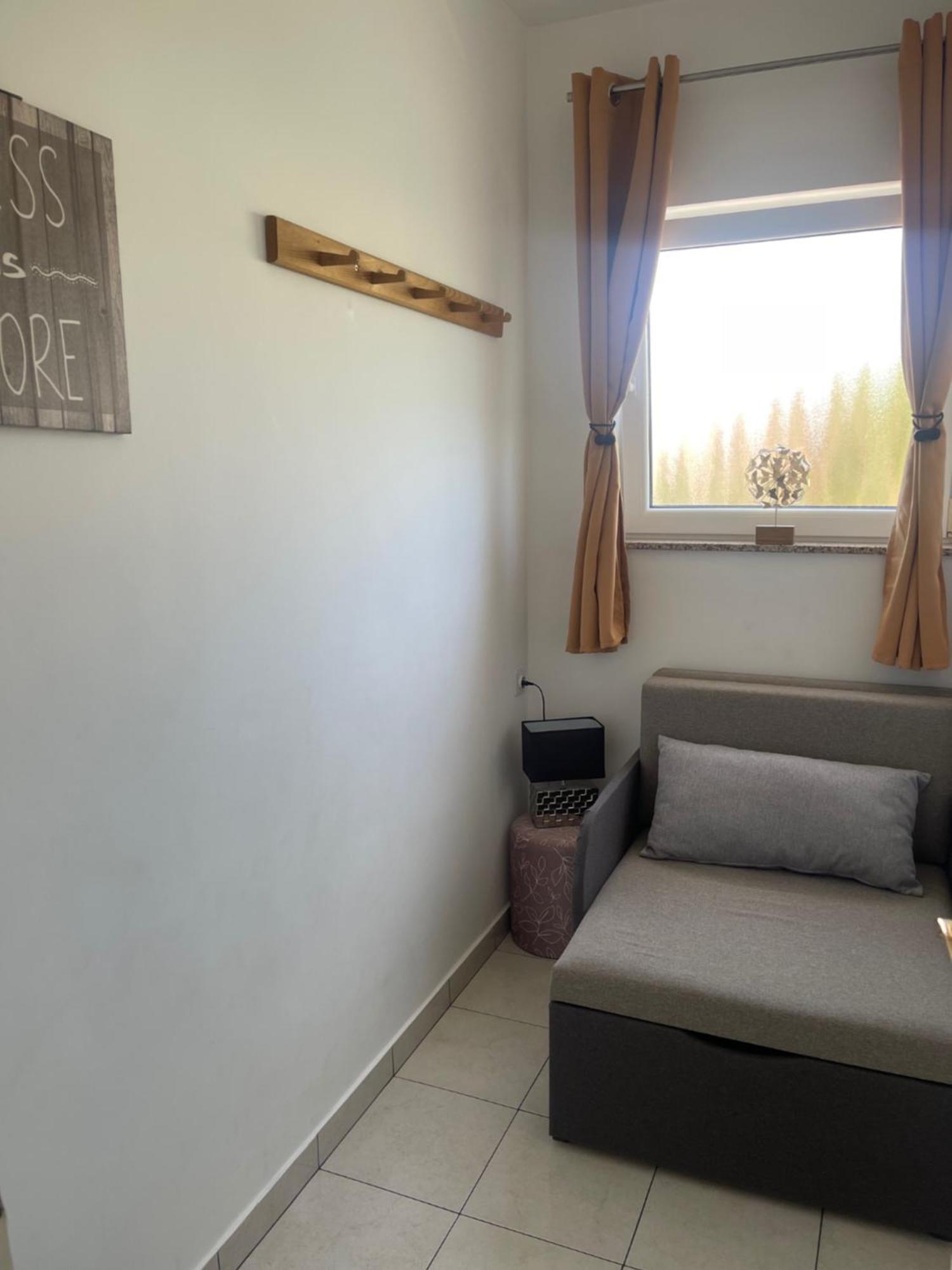Rab Island Apartmets - Palit Раб Екстериор снимка