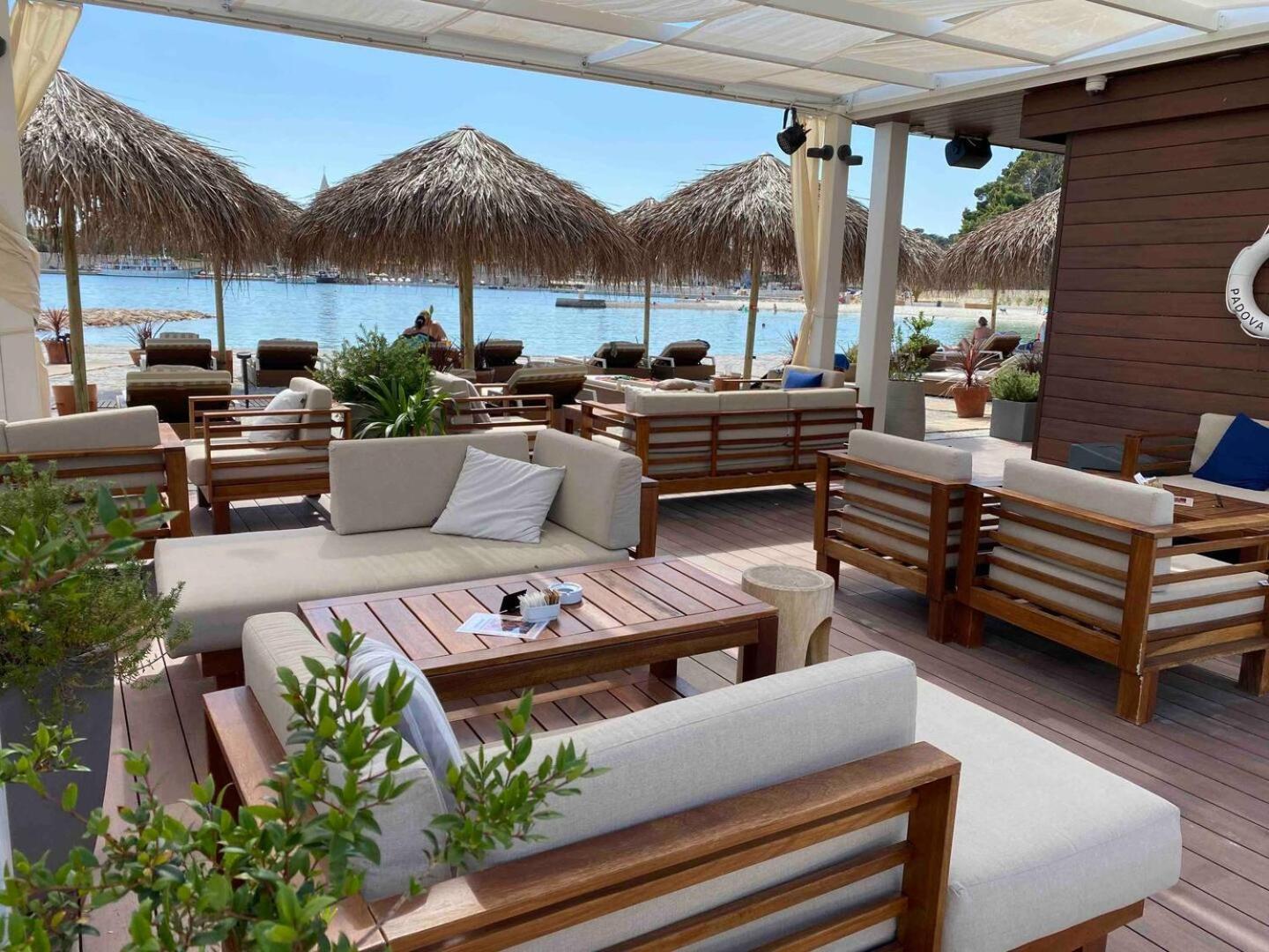 Rab Island Apartmets - Palit Раб Екстериор снимка