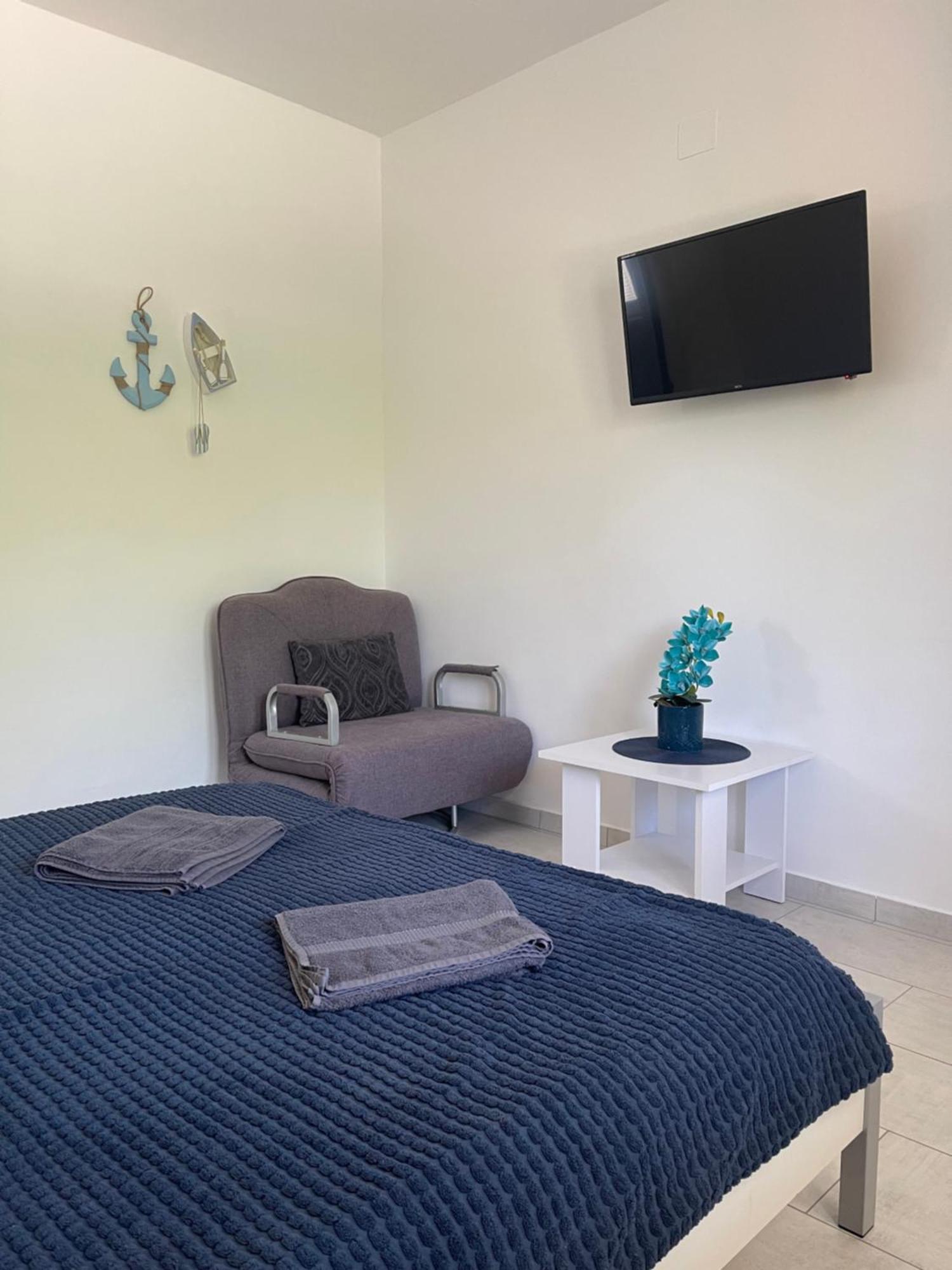 Rab Island Apartmets - Palit Раб Екстериор снимка