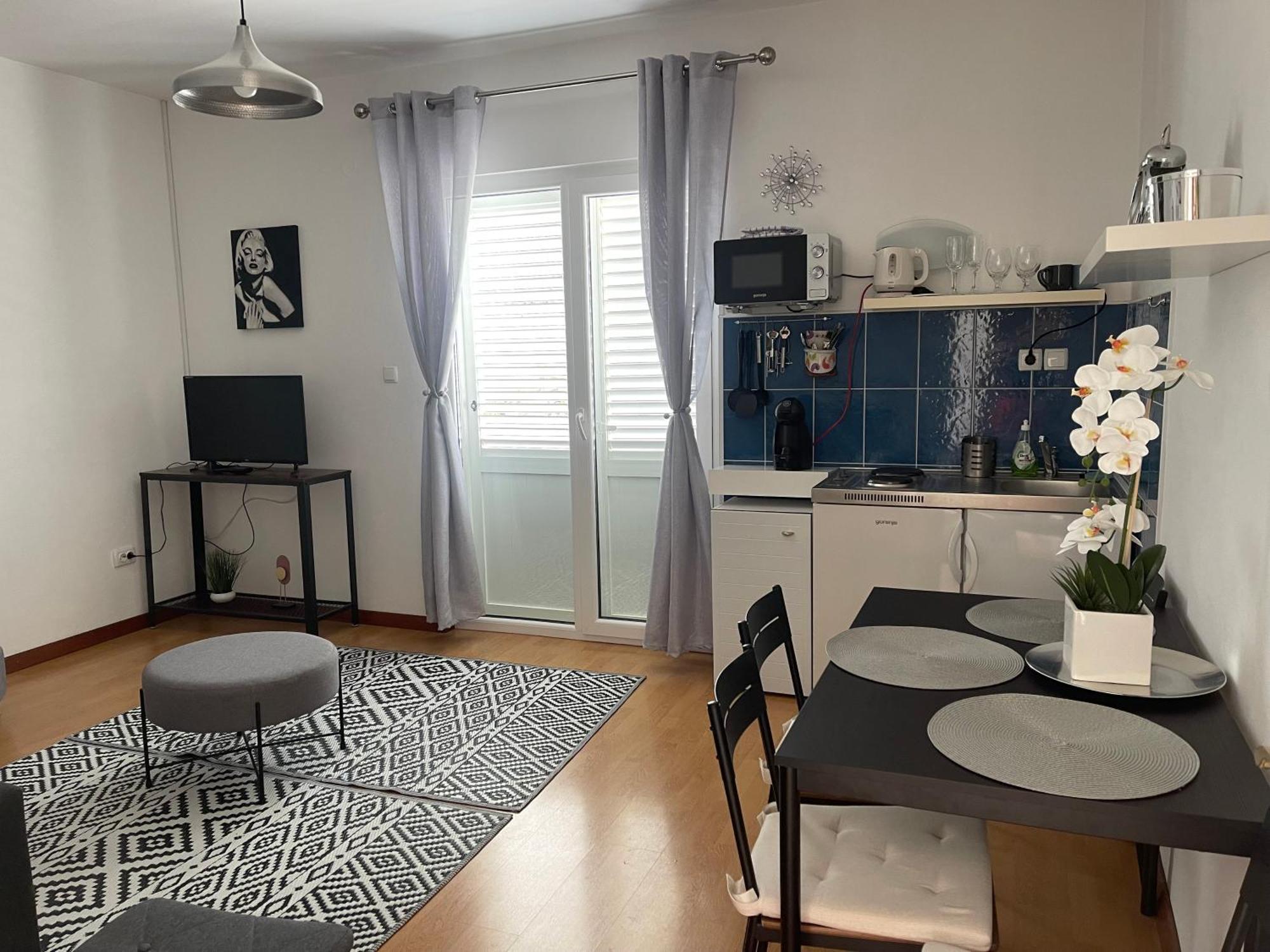 Rab Island Apartmets - Palit Раб Екстериор снимка
